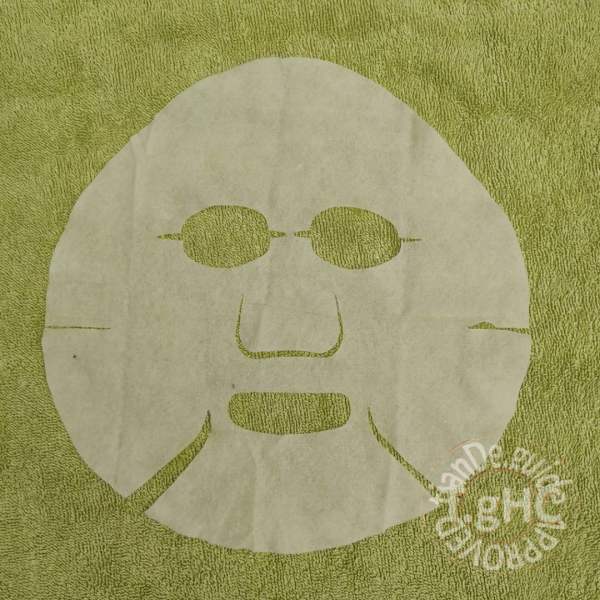 Limpian suavemente la piel eliminando el exceso de sebo y las células muertas