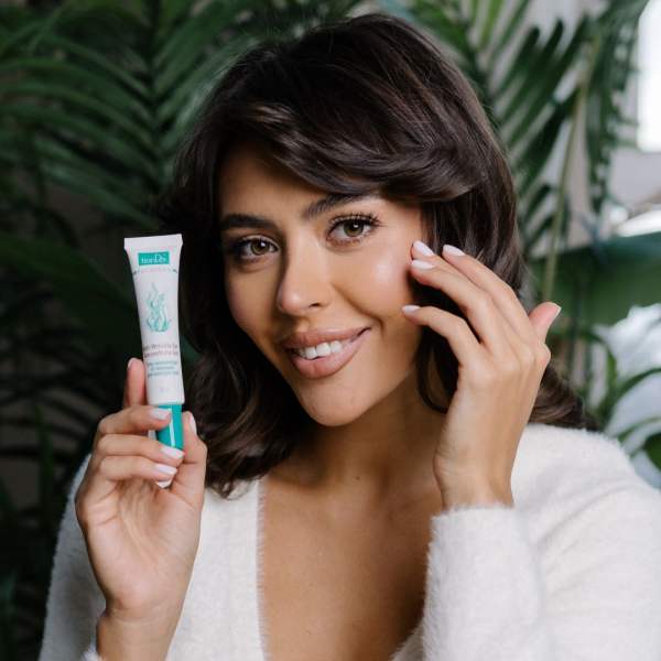 gel concentrado para ojos antiarrugas Fucoidan tiande